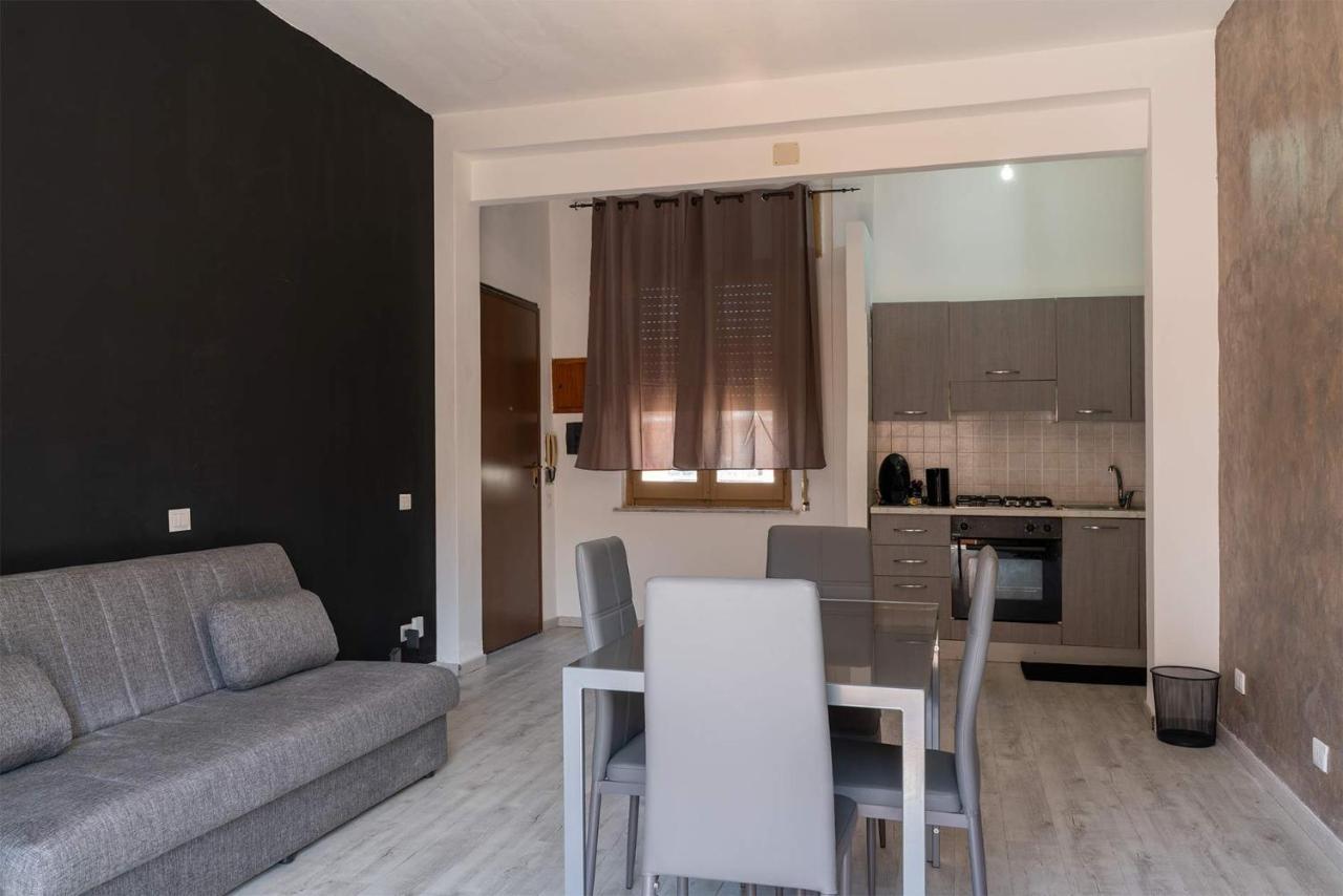 Monfalcone City Room Rental Apartment Cagliari Ngoại thất bức ảnh